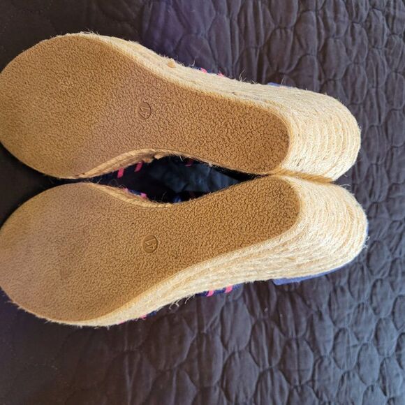 H&M WEDGE STYLE OPEN TOE ANKLE STRAP SANDAL - Picture 14 of 15